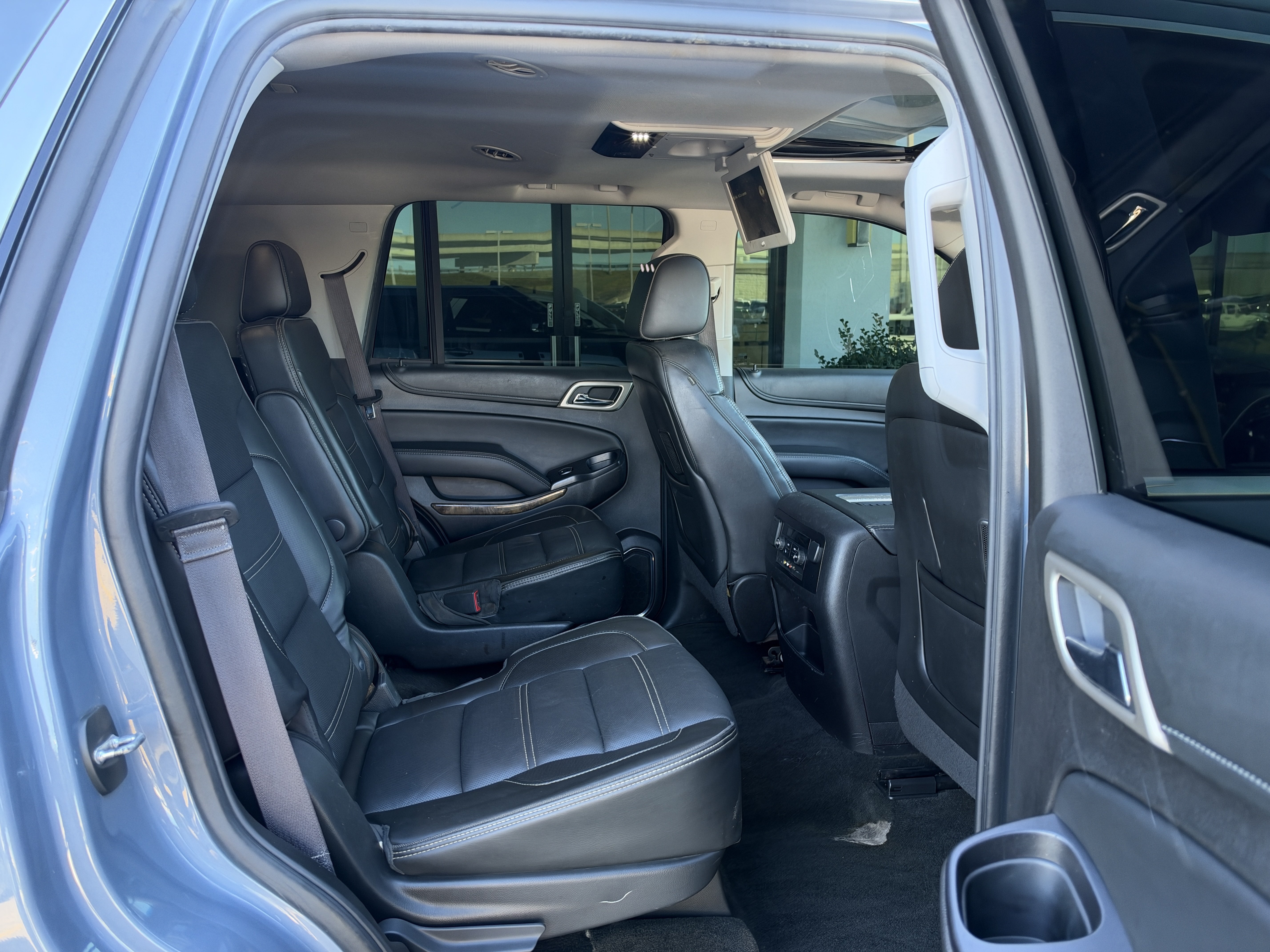 Used 2016 GMC Yukon Denali w/ Open Road Package AWD/4WD image 26