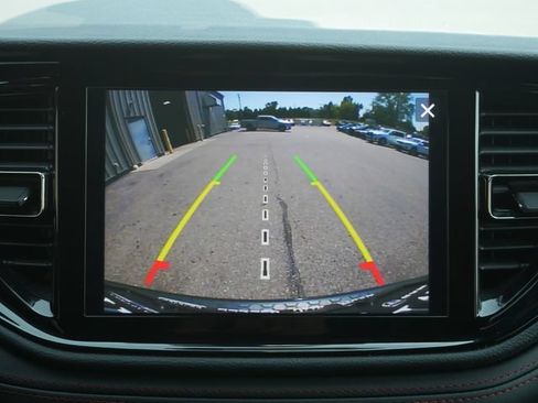 Used 2025 Dodge Durango GT AWD/4WD image 6