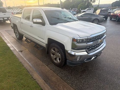 Used 2017 Chevrolet Silverado 1500 LTZ w/ Sport Package AWD/4WD image 3