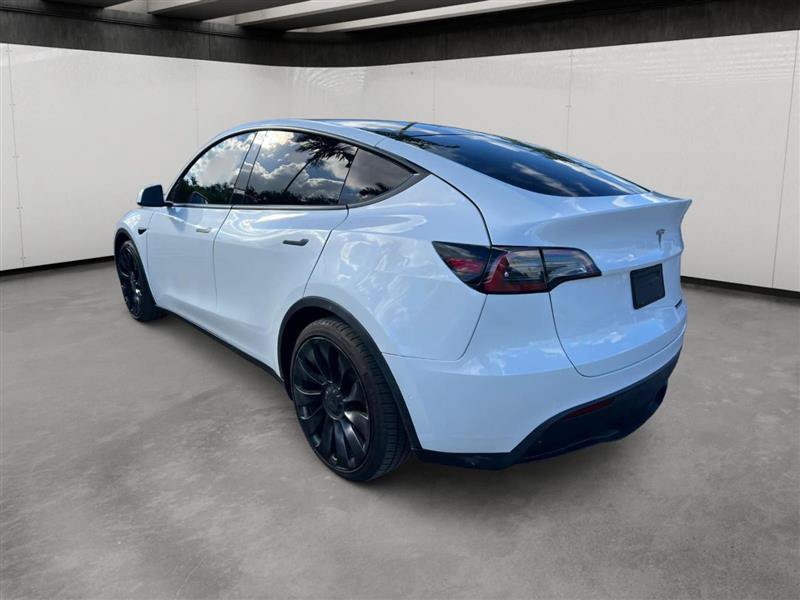 Used 2022 Tesla Model Y Performance AWD/4WD image 8