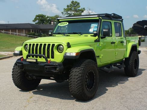 Used 2021 Jeep Gladiator Sport AWD/4WD image 26