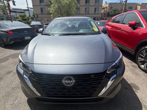 Used 2025 Nissan Sentra SV FWD image 7
