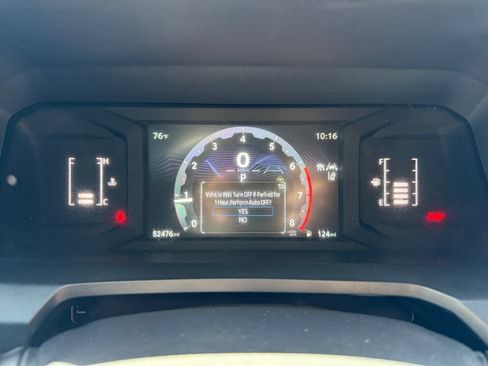 Used 2024 Toyota Tacoma SR5 w/ SR5 Upgrade Package AWD/4WD image 11