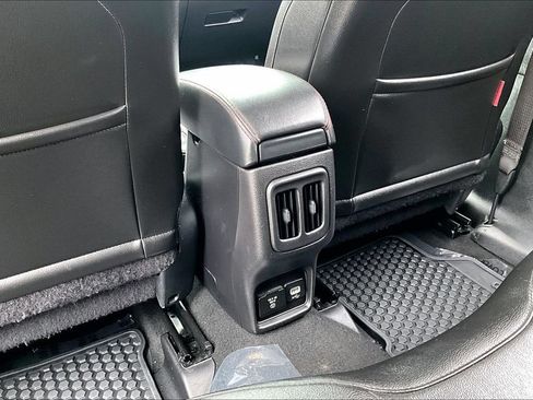 Used 2020 Jeep Compass Trailhawk AWD/4WD image 25