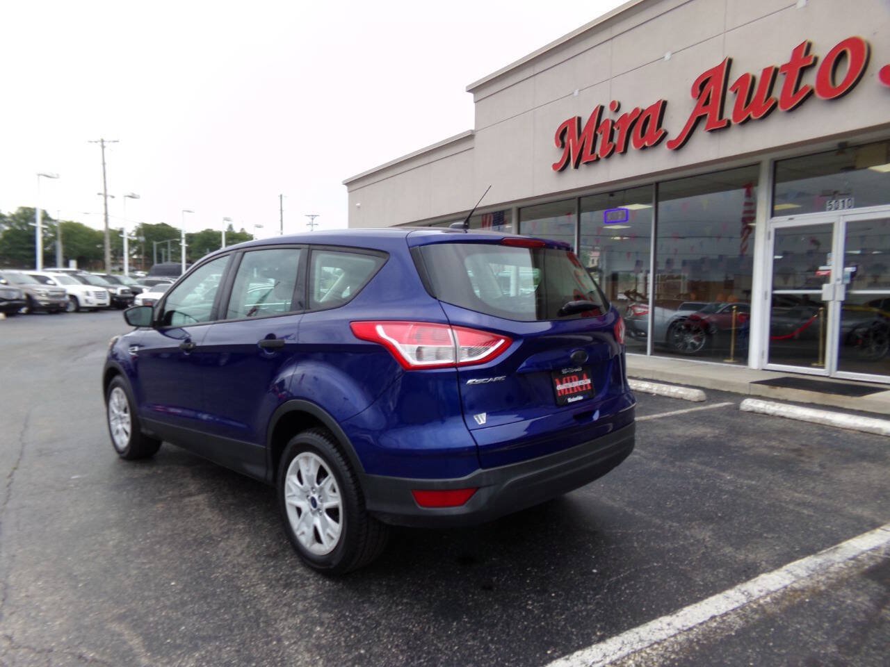 Used 2015 Ford Escape S FWD image 8