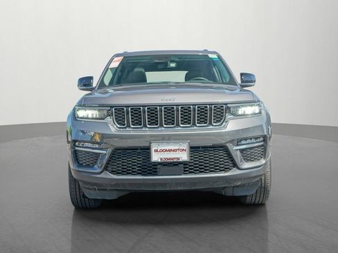 Used 2022 Jeep Grand Cherokee Limited AWD/4WD image 2