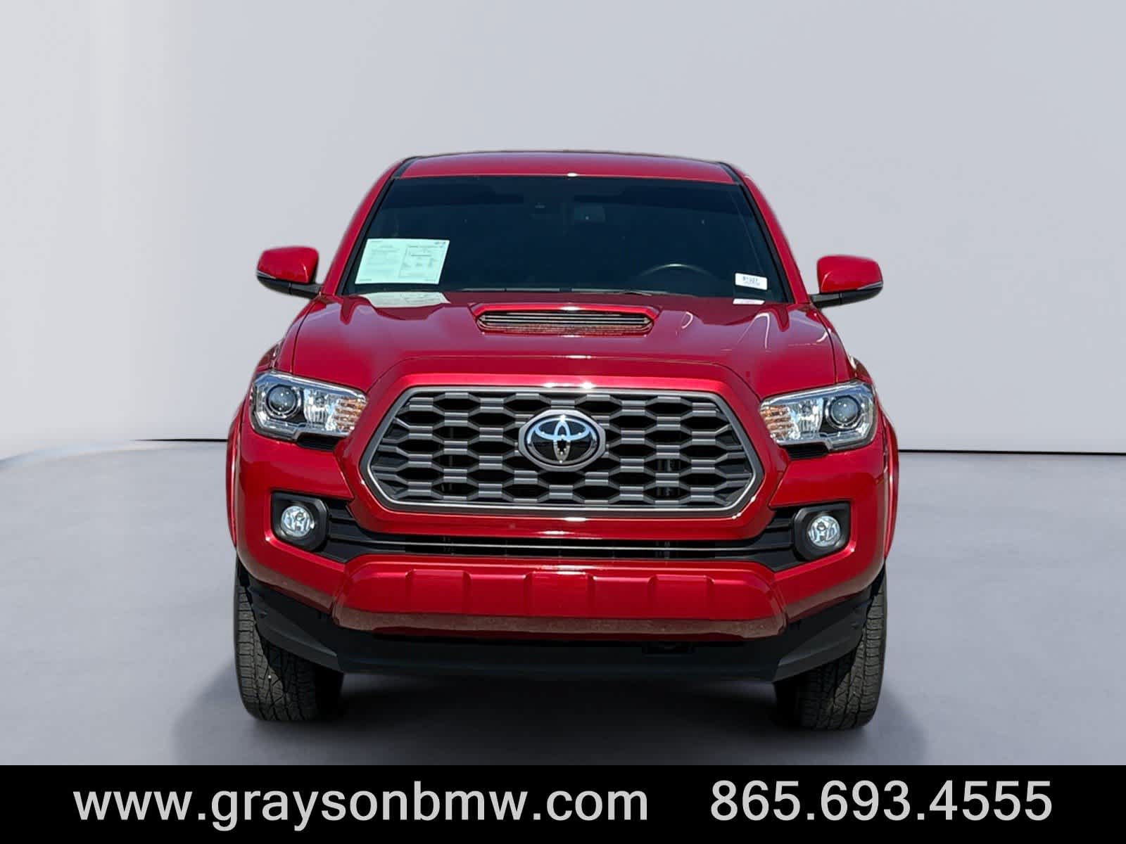 Used 2023 Toyota Tacoma TRD Sport w/ Technology Package AWD/4WD image 8