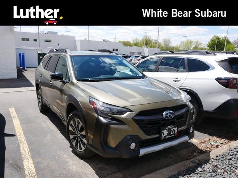 Used 2024 Subaru Outback Limited AWD/4WD image 1