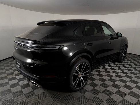 New 2026 Porsche Cayenne Coupe image 7