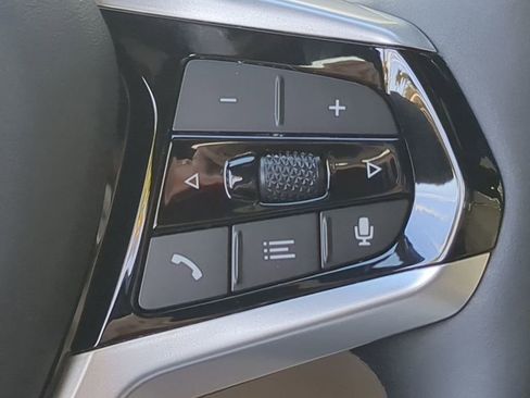 New 2026 BMW 330i Sedan w/ Convenience Package image 25