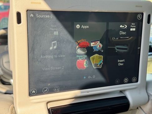 Used 2018 Chrysler Pacifica Limited w/ Advanced Safetytec Group image 12