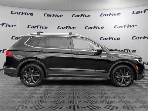 Used 2024 Volkswagen Tiguan SE AWD/4WD image 7