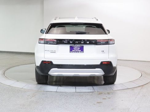 Used 2024 Honda Prologue Touring image 8