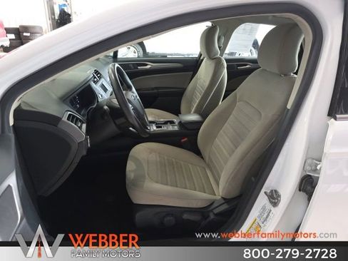 Used 2019 Ford Fusion S image 11