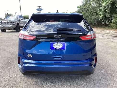 Used 2023 Ford Edge SE w/ Black Appearance Package AWD/4WD image 10
