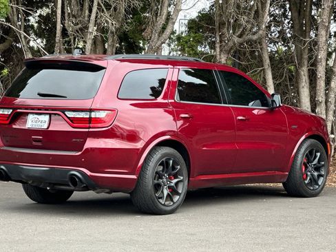 Used 2023 Dodge Durango SRT AWD/4WD image 4