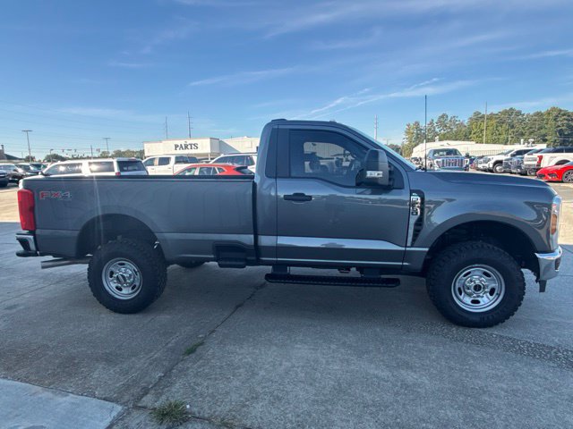 Used 2026 Ford F250 XL w/ XL Off-Road Package AWD/4WD image 6