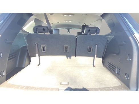 Used 2019 Chevrolet Traverse LT w/ LT Premium Package image 14