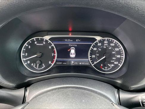 Certified 2024 Nissan Sentra SV FWD image 25