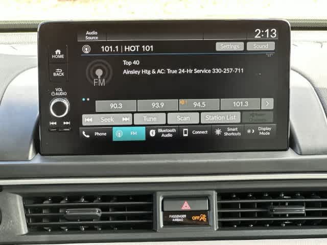 Used 2024 Honda Pilot EX-L image 11