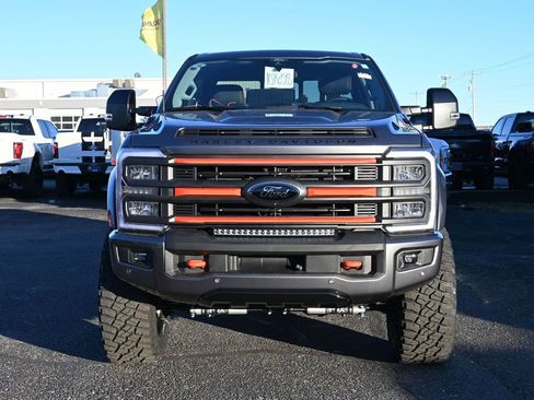 New 2026 Ford F250 Lariat w/ Black Appearance Package AWD/4WD image 3