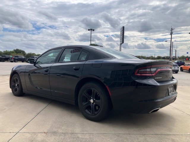 Used 2022 Dodge Charger SXT w/ Leather Interior Group RWD image 3