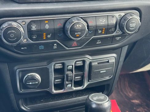 Used 2022 Jeep Wrangler Unlimited Sahara 4xe w/ Cold Weather Group image 18