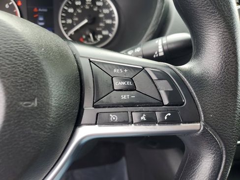 Used 2020 Nissan Sentra S image 22