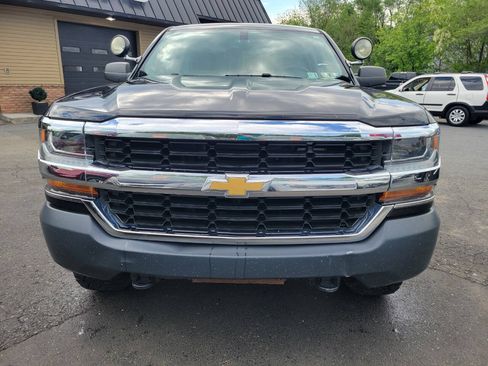 Used 2018 Chevrolet Silverado 1500 W/T w/ Special Service Package AWD/4WD image 2