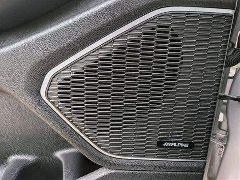 Used 2022 Jeep Grand Cherokee Limited 4xe image 16