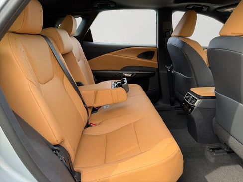 New 2026 Lexus RX 350h AWD/4WD image 6