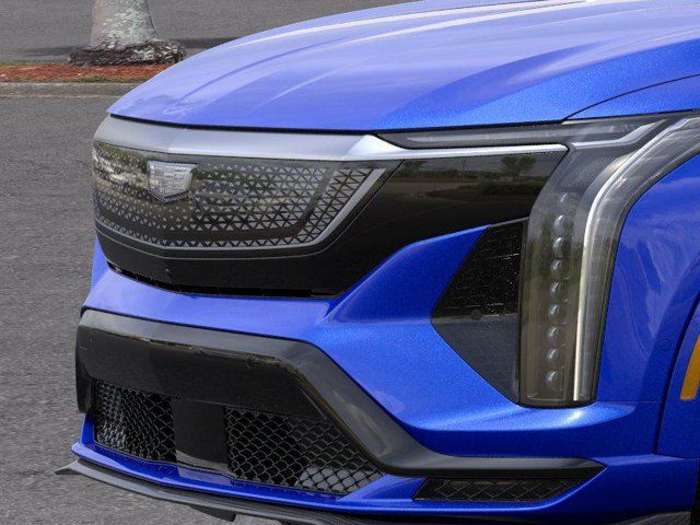 New 2027 Cadillac Optiq V w/ Deep Ocean Design Edition AWD/4WD image 13