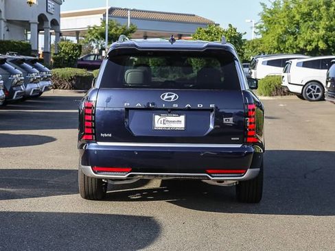 New 2026 Hyundai Palisade Calligraphy AWD/4WD image 4