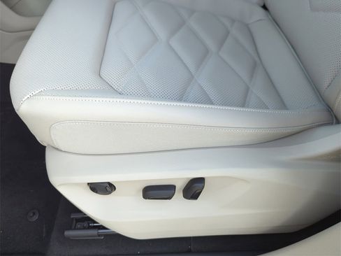 New 2026 Volkswagen Atlas SE image 33