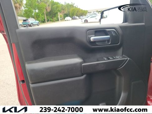 Used 2020 Chevrolet Silverado 1500 Custom w/ Custom Value Package RWD image 21