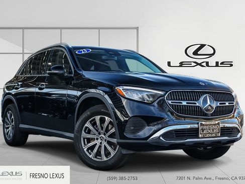 Used 2023 Mercedes-Benz GLC 300 image 1