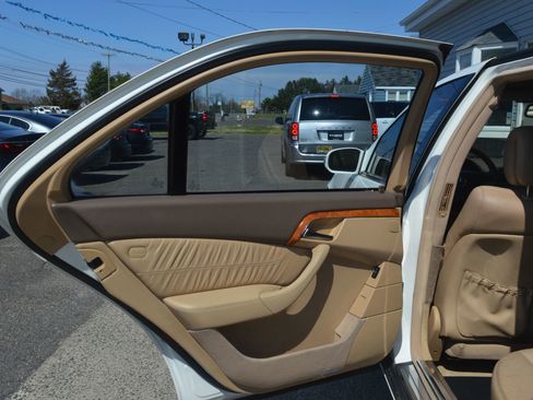 Used 2005 Mercedes-Benz S 430 4MATIC image 22