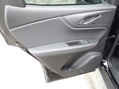 Used 2024 Chevrolet Blazer RS w/ Driver Confidence II Package image 17