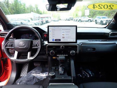 Certified 2024 Toyota Tacoma TRD Off-Road w/ TRD Off Road Upgrade Package AWD/4WD image 20