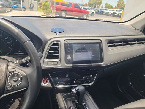 Used 2019 Honda HR-V EX-L image 30