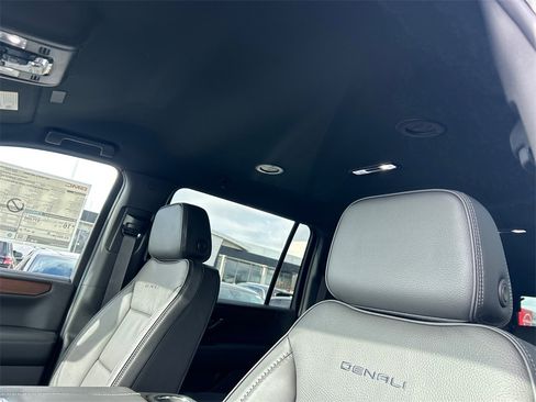 New 2026 GMC Yukon XL Denali image 28