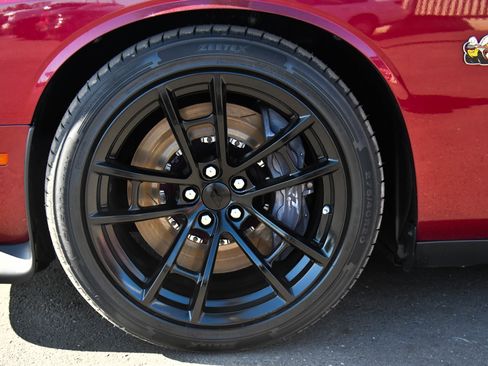 Used 2021 Dodge Challenger R/T Scat Pack w/ Shaker Package RWD image 12