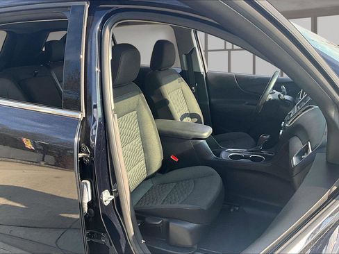 Used 2020 Chevrolet Equinox LT AWD/4WD image 8