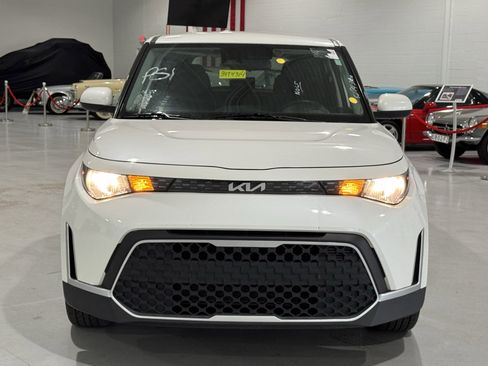 Used 2023 Kia Soul LX w/ Option Group 015 image 14
