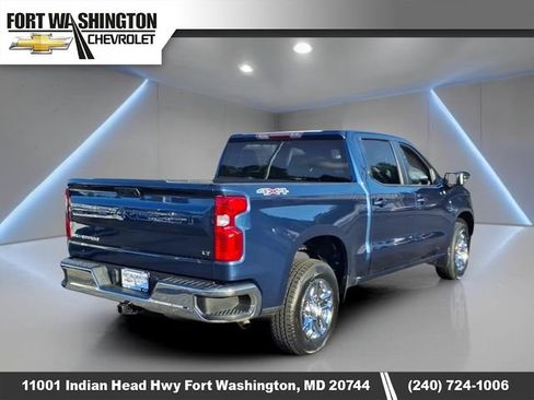 Used 2022 Chevrolet Silverado 1500 LT AWD/4WD image 3
