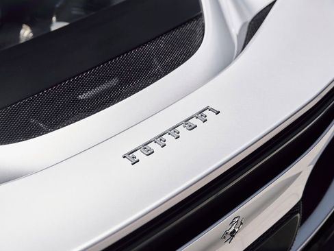 Used 2022 Ferrari 296 GTB RWD image 15
