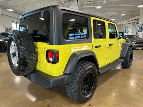 Used 2023 Jeep Wrangler Unlimited Sport image 8
