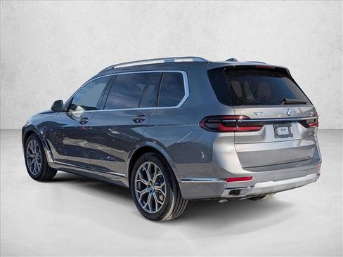 New 2026 BMW X7 xDrive40i image 8