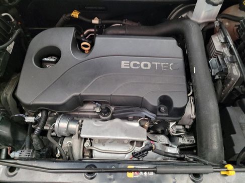 Used 2019 Chevrolet Equinox LT FWD image 30