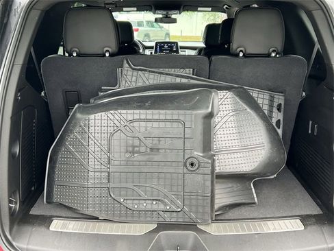 Used 2021 Chevrolet Tahoe Z71 image 41